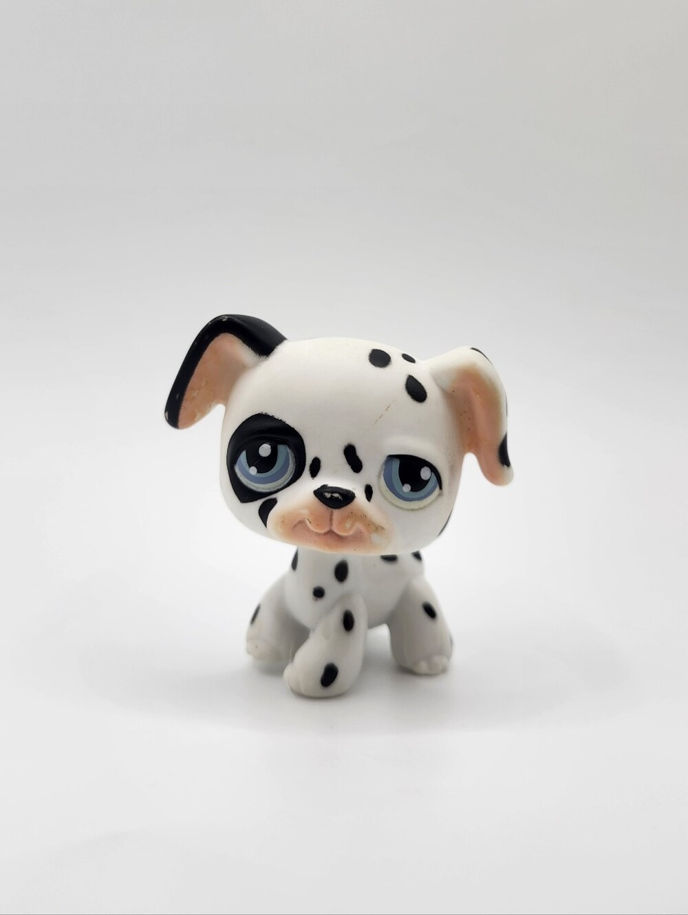 Littlest Pet Shop Dalmatian Dog #44 2004 Authentic LPS 2004 Gen1 Pink Magnet